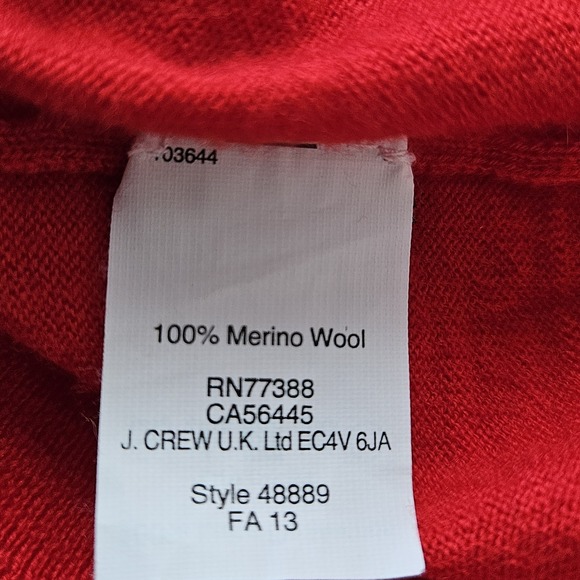 J. Crew 100% Merino Wool Cherry Red Buttery Soft Sweater Womens Size Medium - Picture 8 of 9